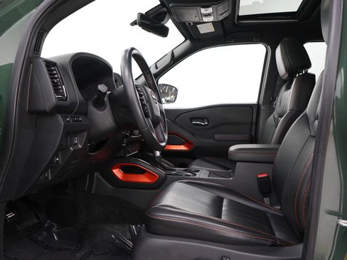 Used 2023 Nissan Frontier PRO-4X AWD/4WD image 23