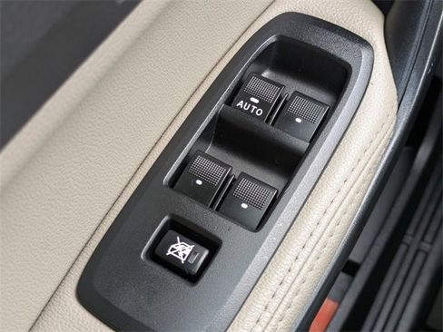 Certified 2021 Ford Ranger Lariat w/ Technology Package image 23