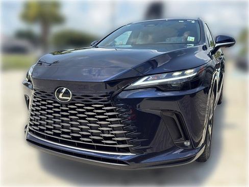 Used 2025 Lexus RX 350 Premium w/ Accessory Package (Z1) FWD image 4