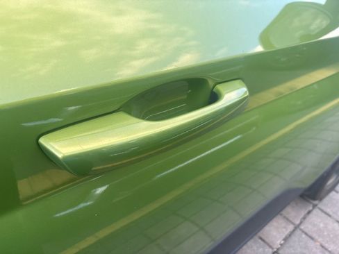 Used 2023 Hyundai Venue SEL image 7