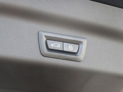 Used 2025 BMW X1 xDrive28i w/ Technology Package AWD/4WD image 38