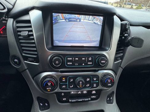 Used 2018 Chevrolet Tahoe LT w/ Luxury Package image 12