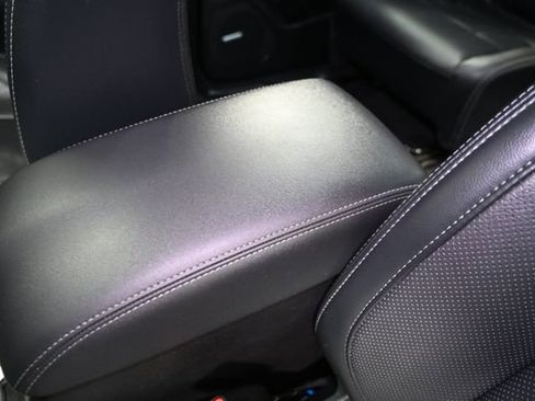 Used 2022 Subaru Ascent Limited w/ Technology Package image 25