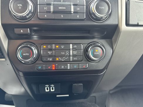 Used 2017 Ford F350 Lariat w/ Lariat Value Package image 16