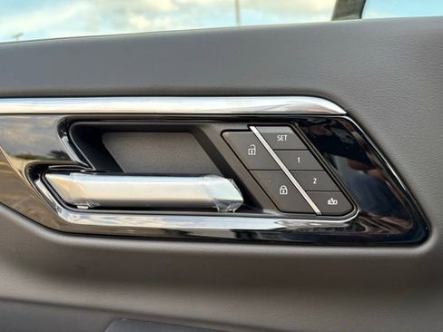 New 2026 Chevrolet Tahoe Z71 image 23