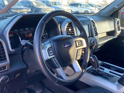 Used 2018 Ford F150 Lariat w/ Equipment Group 502A Luxury image 16
