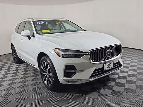 Certified 2023 Volvo XC60 B5 Plus w/ Climate Package image 2