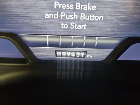 Used 2020 RAM 2500 Laramie image 23