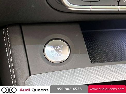 Certified 2025 Audi Q5 2.0T Premium Plus w/ Premium Plus Package AWD/4WD image 31