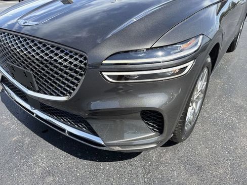 Used 2025 Genesis GV70 2.5T AWD/4WD image 41