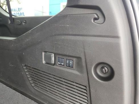 Used 2024 Chevrolet Suburban RST w/ Sport Performance Package AWD/4WD image 26