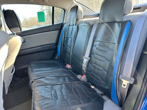 Used 2012 Nissan Sentra 2.0 SR w/ Special Edition Pkg image 16