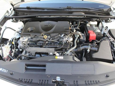 Used 2024 Toyota Camry LE FWD image 39