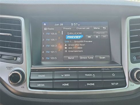 Used 2018 Hyundai Tucson Sport FWD image 15