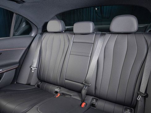 New 2026 Mercedes-Benz E 450 4MATIC Sedan image 30