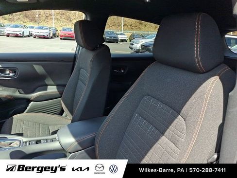 Used 2024 Honda HR-V Sport image 16