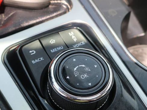 Used 2018 Nissan Maxima Platinum FWD image 15
