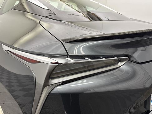Used 2020 Lexus LC 500 Coupe w/ Sport Package image 19