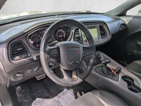 Used 2023 Dodge Challenger SXT w/ Plus Package image 15