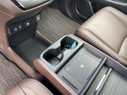 Used 2025 Honda Odyssey Touring image 40