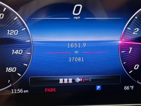 Certified 2024 Mercedes-Benz GLC 300 4MATIC image 13