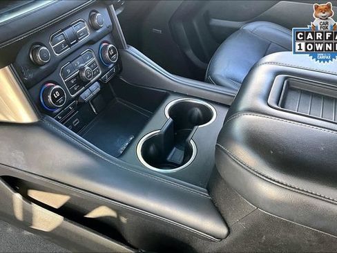 Used 2023 Chevrolet Suburban LT AWD/4WD image 17