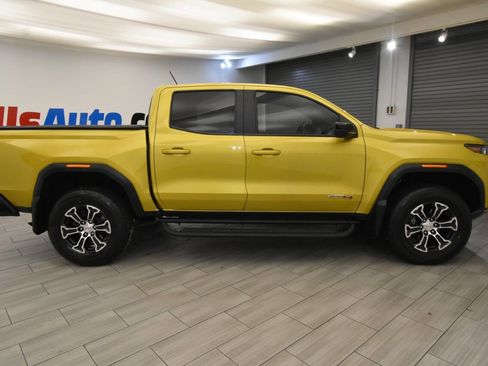 Used 2023 GMC Canyon AT4 w/ AT4 Premium Package image 6
