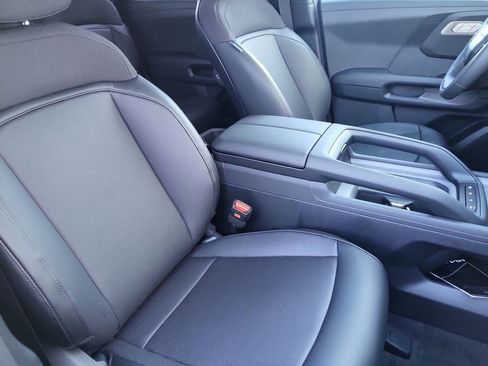 New 2027 Kia Telluride S image 16