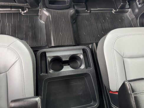 Certified 2021 Ford Explorer XLT w/ Equipment Group 202A image 25