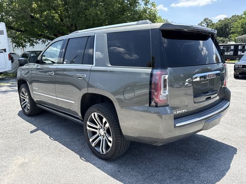 Used 2017 GMC Yukon Denali w/ Open Road Package RWD image 3