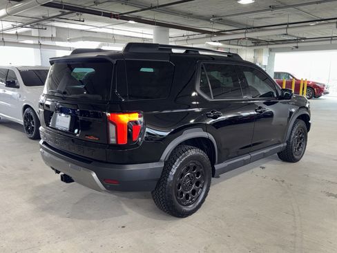 Used 2026 Honda Passport TrailSport Elite image 8