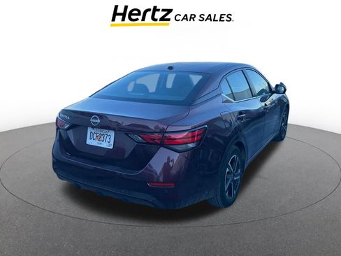 Used 2025 Nissan Sentra SV image 3
