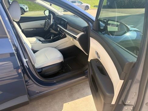 Used 2026 Hyundai Tucson SEL FWD image 23