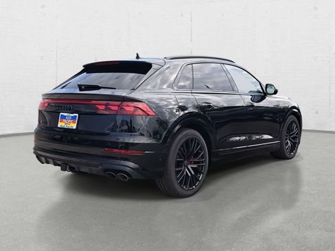 New 2026 Audi SQ8 Prestige image 5