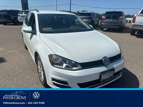 Used 2016 Volkswagen Golf S FWD image 1