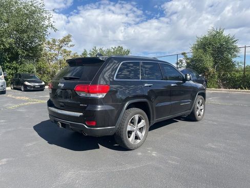 Used 2015 Jeep Grand Cherokee Limited w/ Luxury Group II AWD/4WD image 4