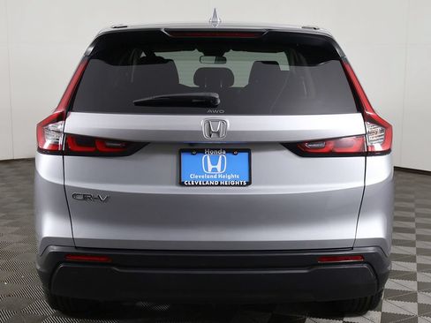 Used 2023 Honda CR-V EX image 12