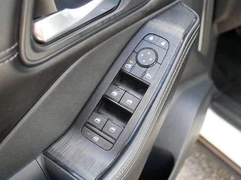 Certified 2023 Nissan Rogue SV w/ SV Premium B Package AWD/4WD image 19