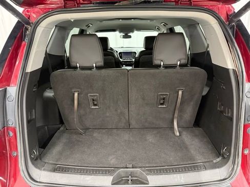 Used 2019 GMC Acadia SLT image 23