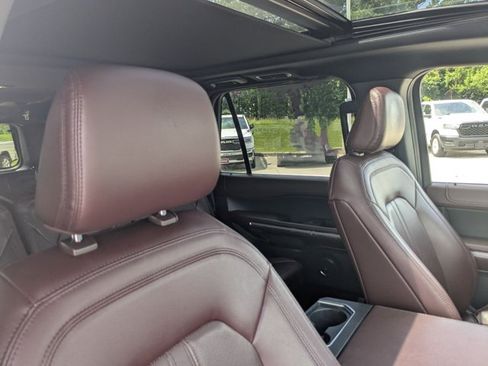 Used 2023 Ford Expedition Max Limited RWD image 20