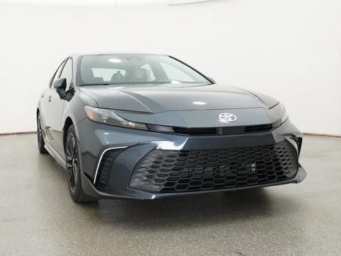 New 2026 Toyota Camry SE w/ Multimedia Upgrade Package image 30