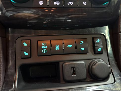 Used 2015 Buick Enclave Leather w/ Trailering Package FWD image 22
