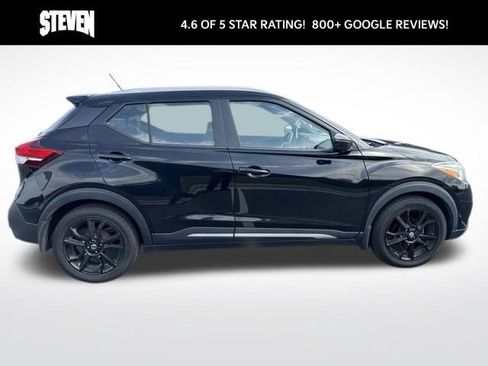 Used 2020 Nissan Kicks SR w/ SR Premium Package FWD image 8