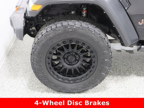 Used 2021 Jeep Gladiator Mojave image 11