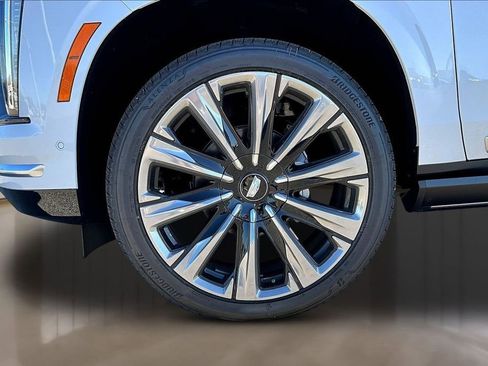 New 2026 Cadillac Escalade Luxury image 12