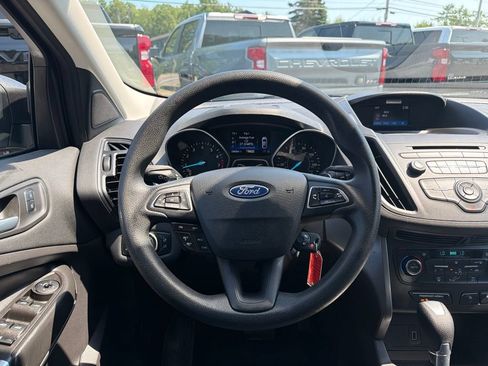 Used 2017 Ford Escape SE AWD/4WD image 10