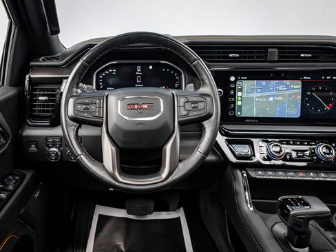 Used 2022 GMC Sierra 1500 AT4 w/ AT4 Premium Package AWD/4WD image 39