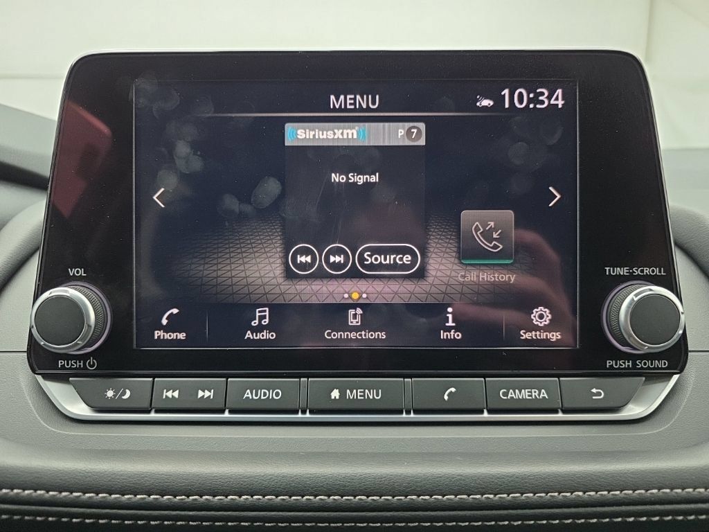 Used 2024 Nissan Rogue SV AWD/4WD image 31