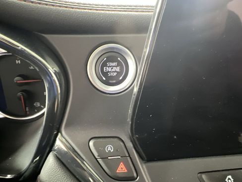 Certified 2024 Chevrolet Blazer RS w/ Enhanced Convenience Package image 17