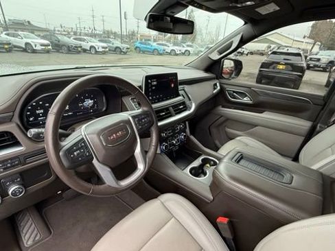 Used 2022 GMC Yukon SLT w/ SLT Luxury Package image 20